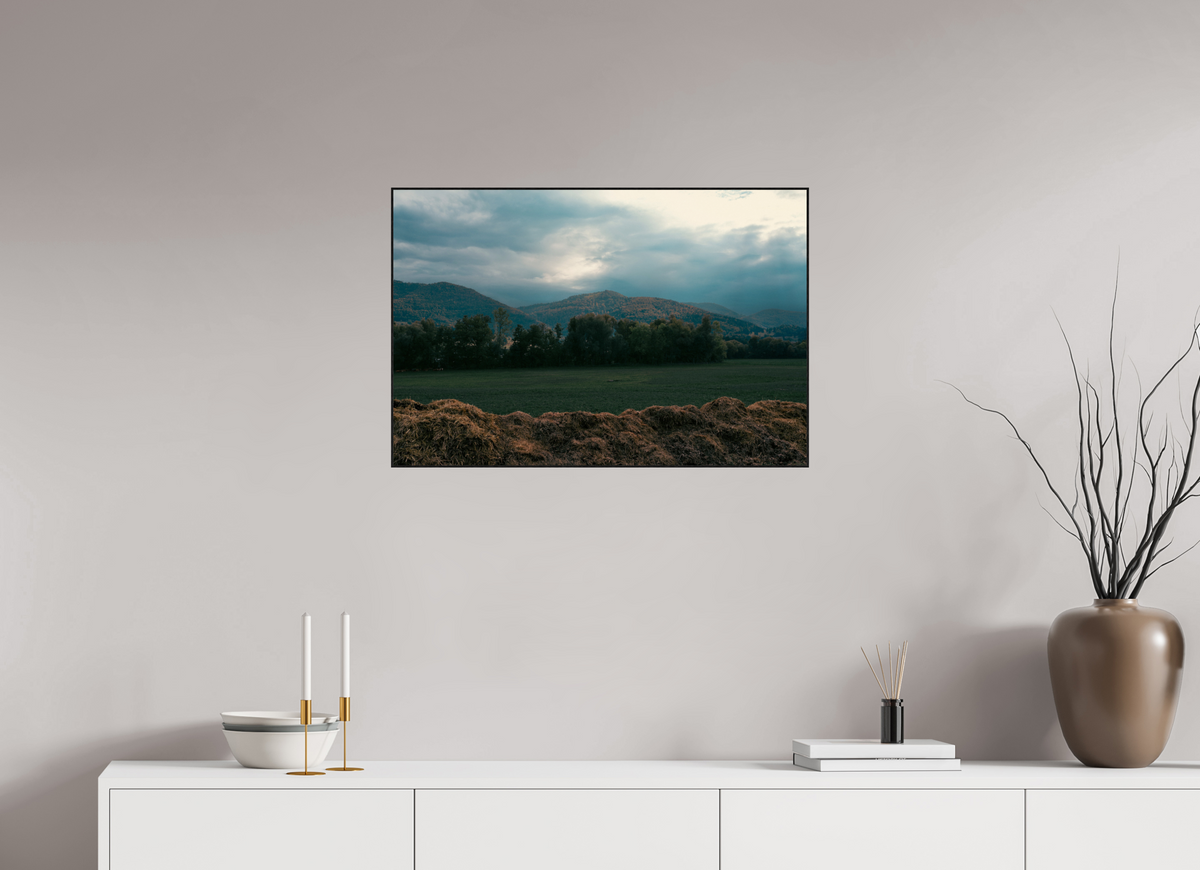 75 x 50 cm, Impression Fine Art sur Alu Dibond Papier Hahnemühle Baryta avec ArtBoy 4mm noir en chêne massif Courfaivre et son fumier